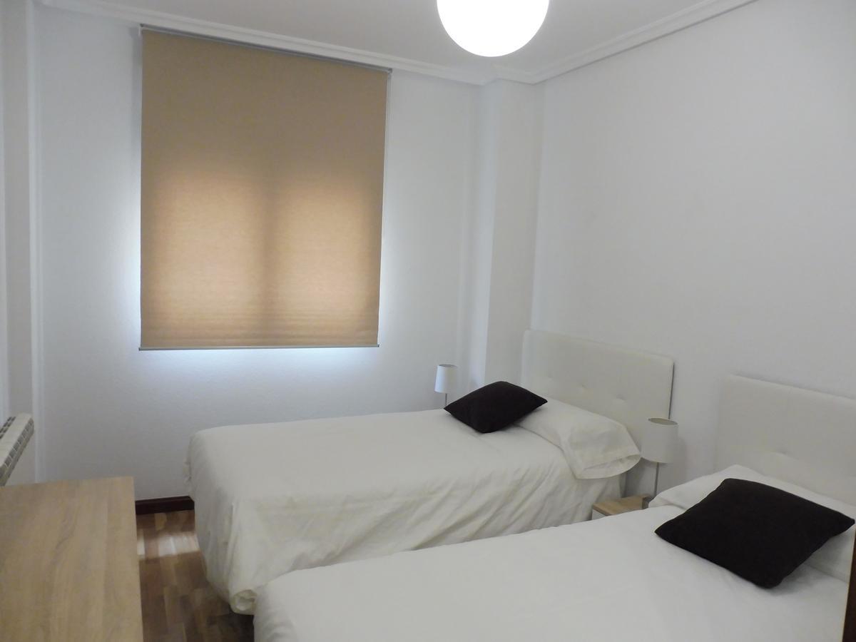 Apartamentos Anita Саламанка Экстерьер фото