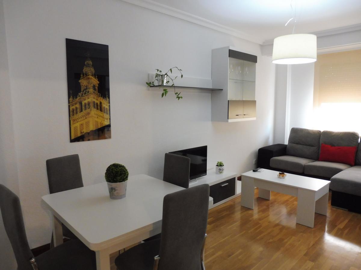 Apartamentos Anita Саламанка Экстерьер фото
