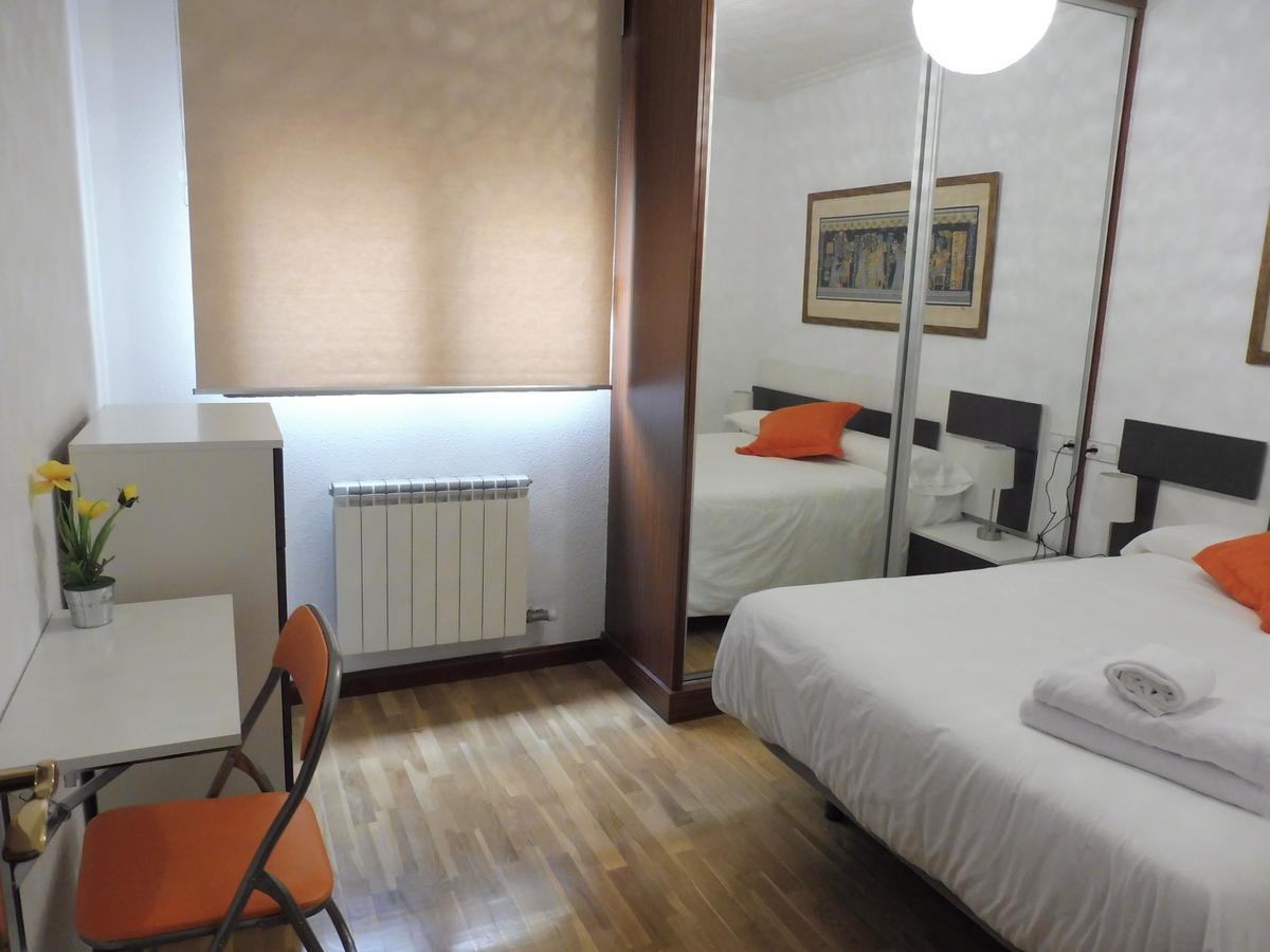 Apartamentos Anita Саламанка Экстерьер фото