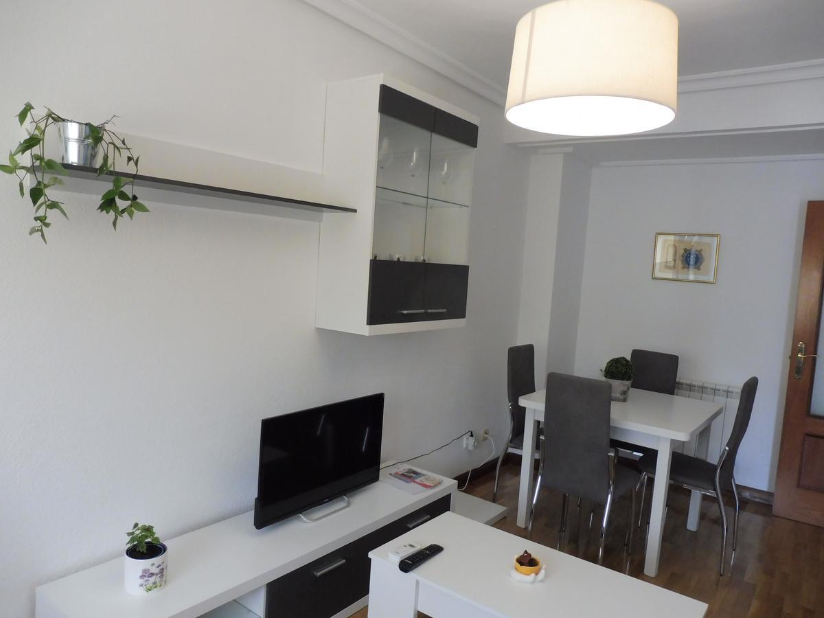 Apartamentos Anita Саламанка Экстерьер фото